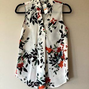 NWT Van Heusen Blouse